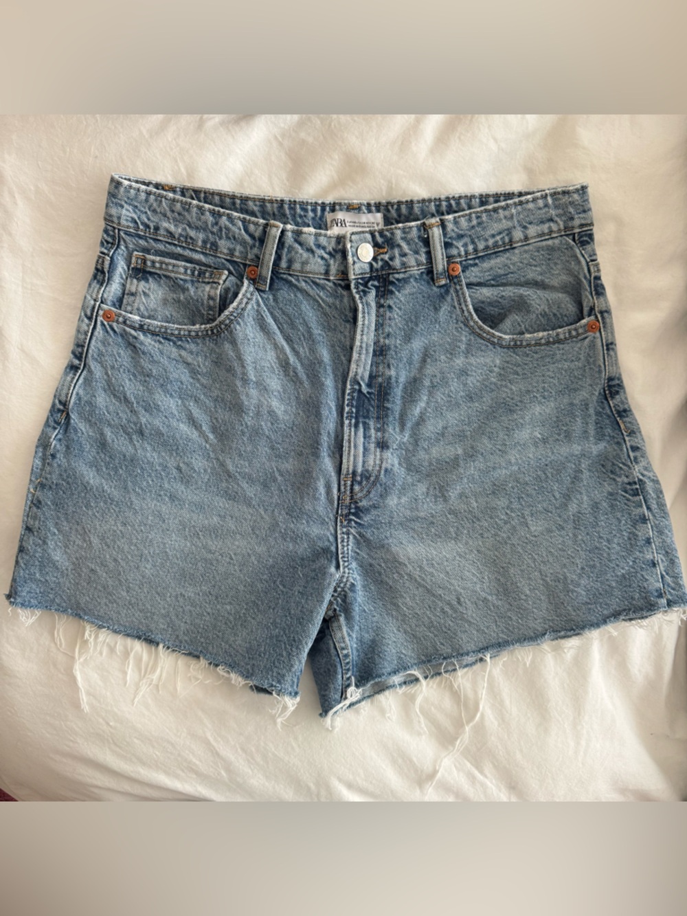 Zara Light Wash Denim Raw Hem Shorts